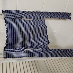 H&M blue striped off the shoulder long sleeve crop top